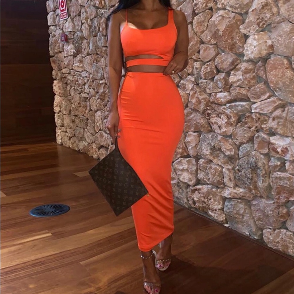 🧡🔥Orange High Waist Skirt Set